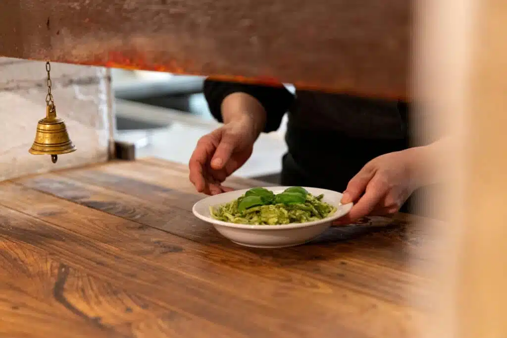 Atelier pesto avec repas – Trattoria da Turin en Ligurie