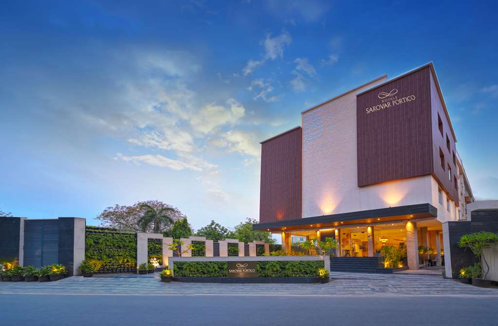 Hotel Golden Tulip agra