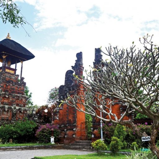 Le temple Pura Rambut Siwi