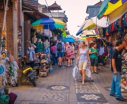 Le marché de Gianyar est un marché local animé