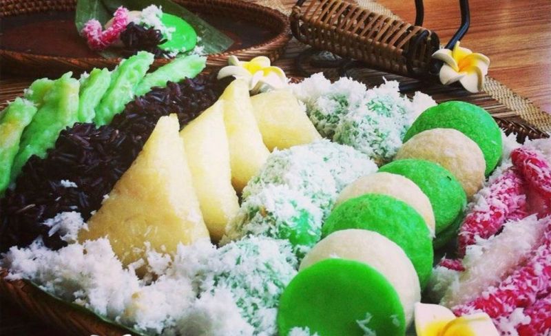 Les gâteaux traditionnels au marché traditionnel de Bali