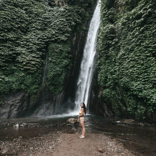 La cascade de Munduk