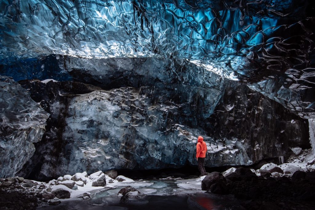 Grotte de glace et randonnée glaciaire en superjeep