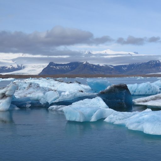 Jokulsalron glacier lagoon