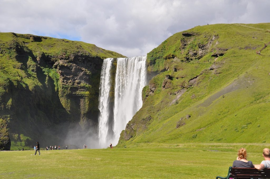Skógafoss waterfalls