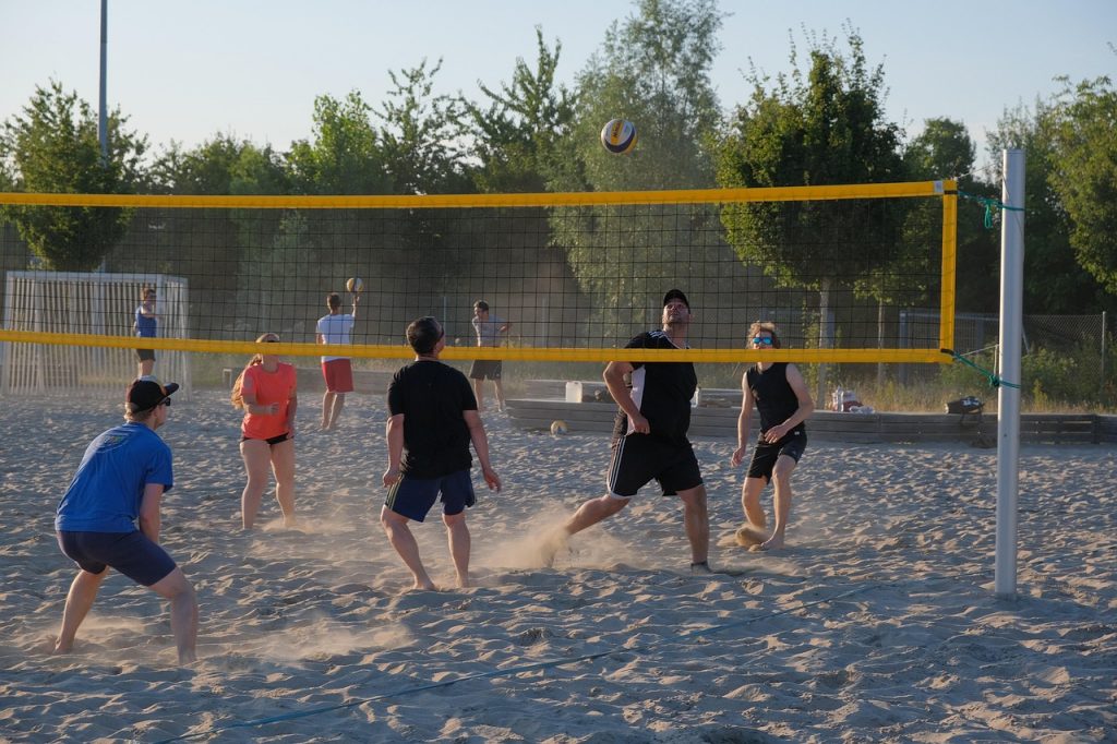 une activité de volley-ball